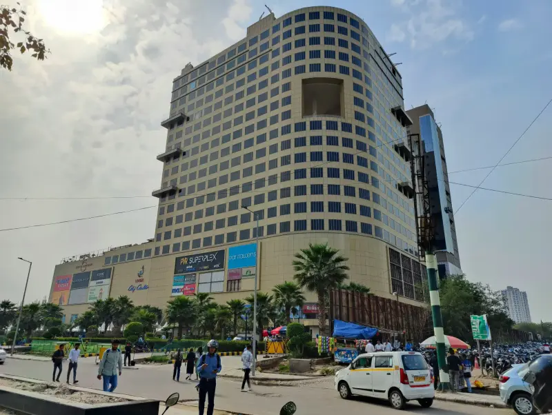 Shopping Mall Operations